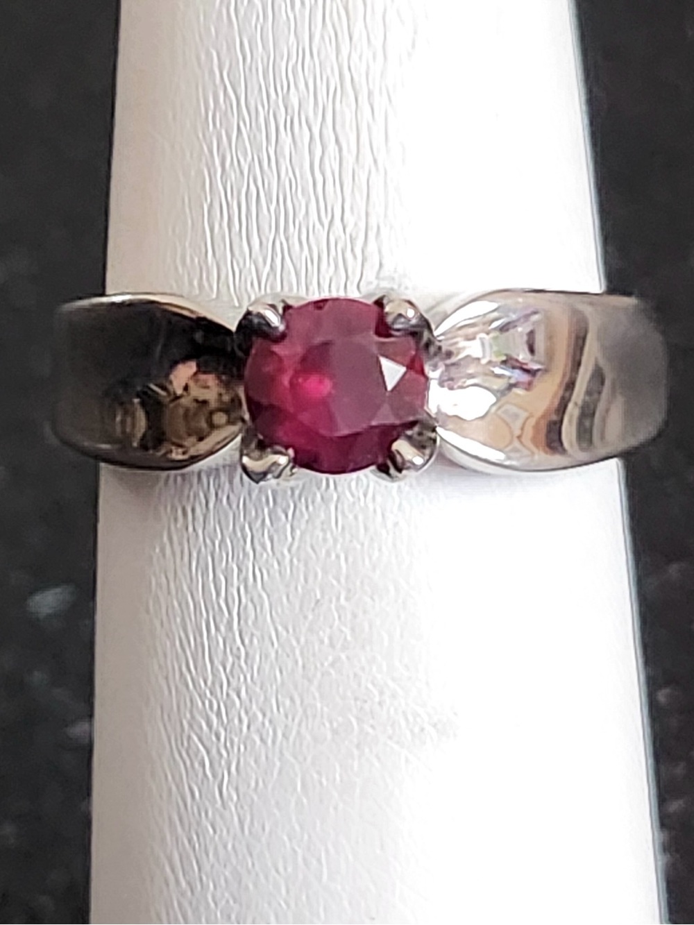925 Sterling Silver Rhodolite Garnet Solitaire Ring, Size 9, 6mm